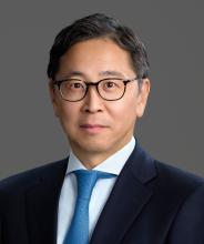 Tatsuro Aoyama, Managing Director, Private Wealth