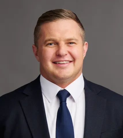 Riley O'Neal, Managing Director