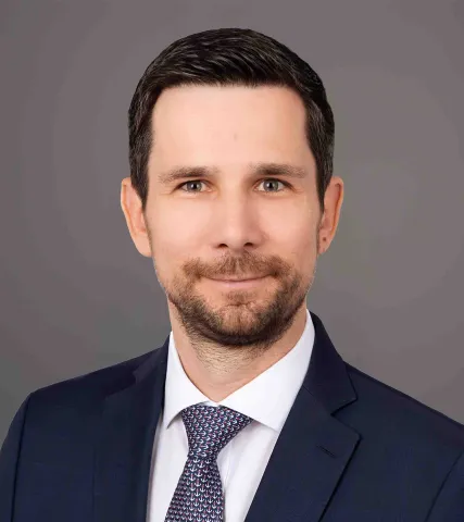 Alexander Hütteroth, Managing Director